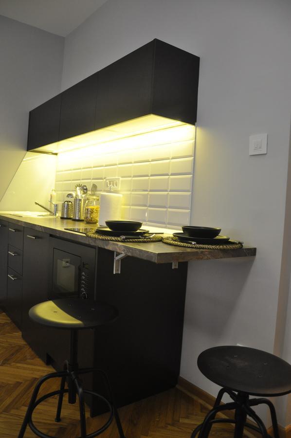 Urban Studio In City Center 베오그라드 외부 사진